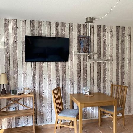 Ferienapartment Rosengrund Busum Exterior photo